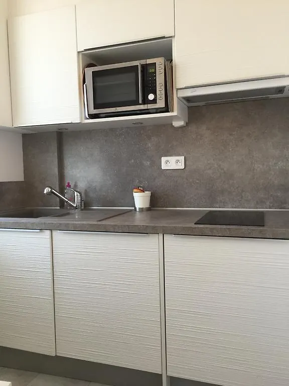 Amazing View Port Golfe-Juan And Garage Apartment