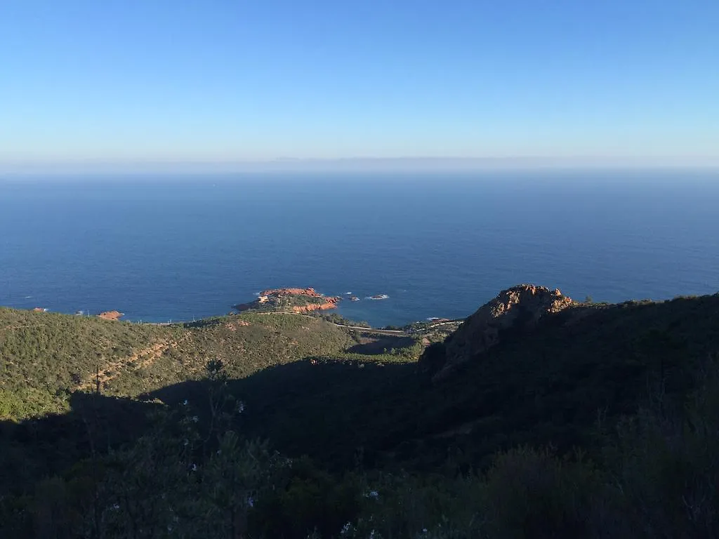 Amazing View Port Golfe-Juan And Garage Apartment
