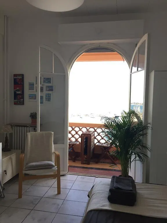 Amazing View Port Golfe-Juan And Garage Apartment