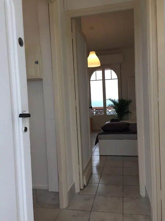 Amazing View Port Golfe-Juan And Garage Apartment France